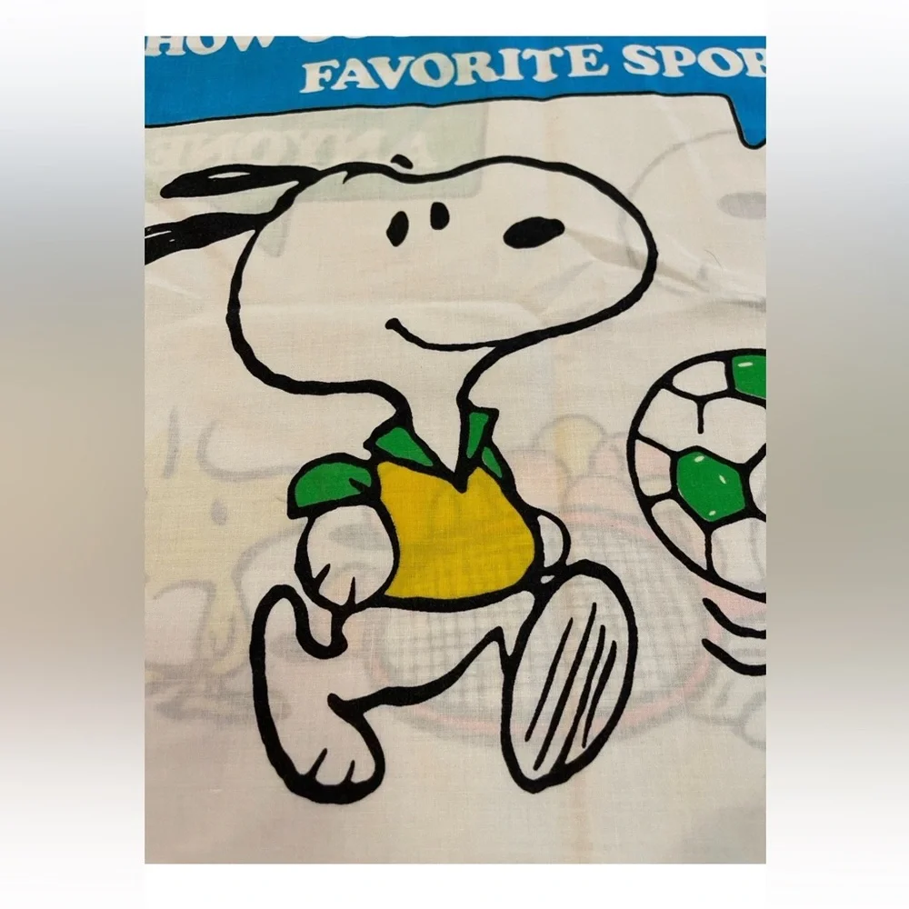 Vintage 1970s Peanuts Soccer Tennis Pillowcase snoopy Woodstock peppermint patty
